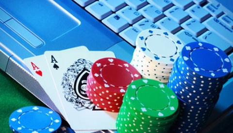 Tips Menang Bermain Poker Online Uang Asli