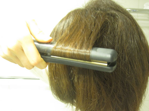 ストレートだけじゃなくて巻き髪カールもできるアゲツヤ 使ってます アゲツヤヘアアイロンでストレート カール ストレートだけじゃなくて巻き髪カールもできるアゲツヤ 使ってます アゲツヤヘアアイロンでストレート カール