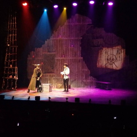 B18DC5F3-F026-498A-90C0-B5FB233D6033