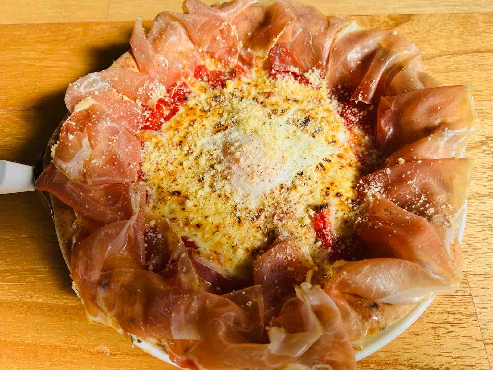伊勢に新しく出来たピザのお店でビスマルク食べてきたよ Shiroのブログ