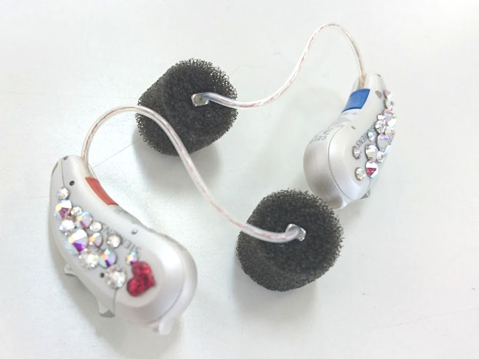 日本補聴器販売店協会機関誌 フィッティング にてデコ補聴器講演が掲載されました あいち補聴器センター天野慎介のすべては 聞こえ のために