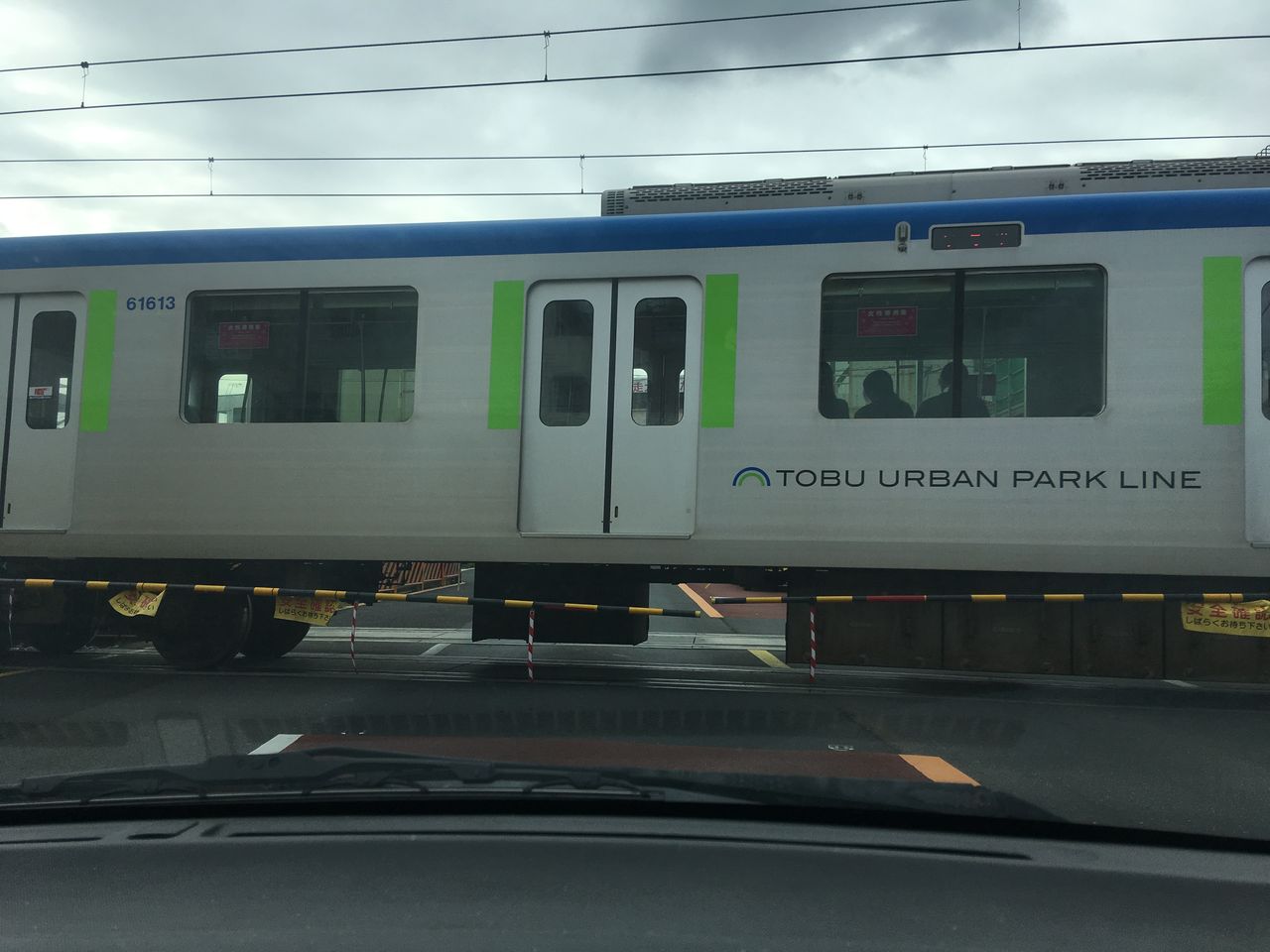 07156FE6-3E81-421D-9B4D-3B0EC8FD6EA3