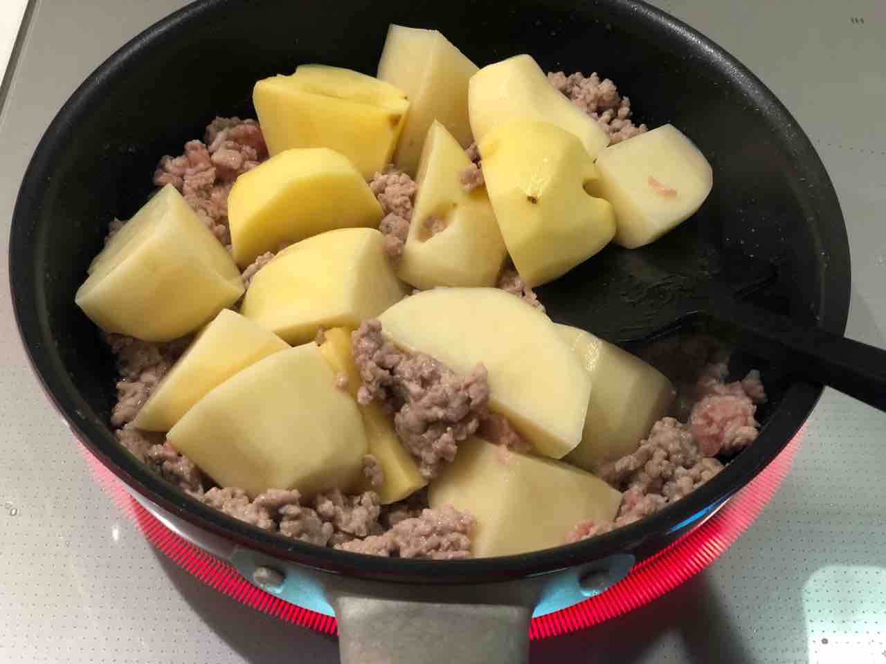 飲み干す美味しさ めんつゆで失敗なし じゃがいものそぼろ煮 マスク長持ちのためにやめたこと とマスクのかわりに あいのおうちごはん Powered By ライブドアブログ