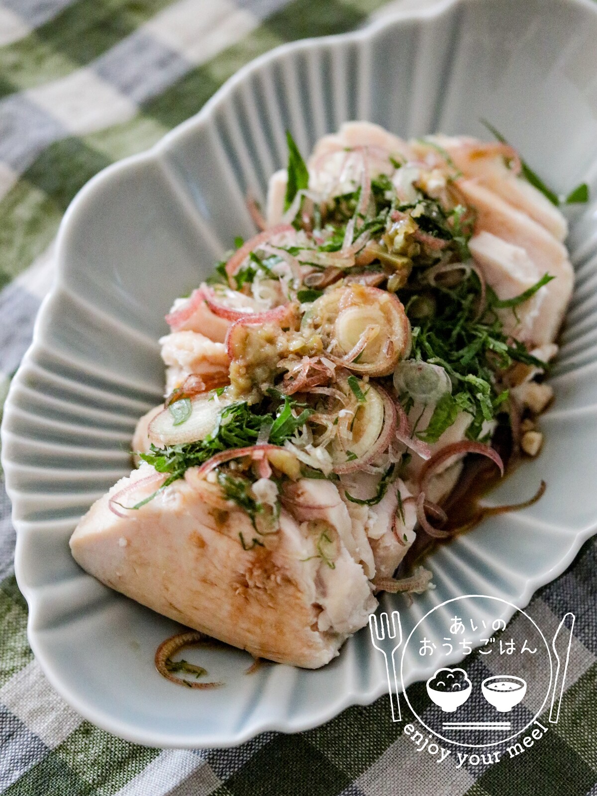 電子レンジde簡単 ダイエットにもおすすめおつまみ レンジで基本の蒸し鶏と薬味わさびポン酢 あいのおうちごはん Powered By ライブドアブログ