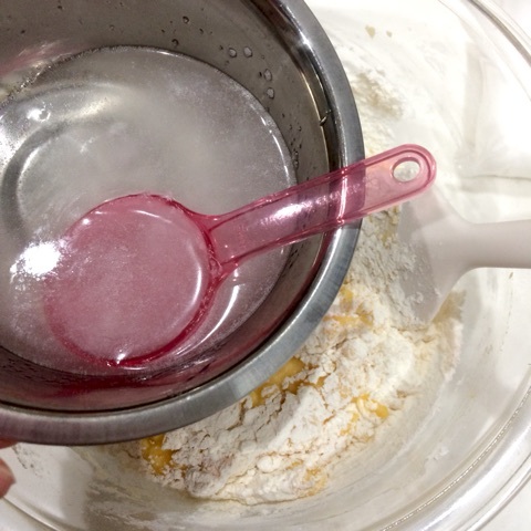 {1FE6E556-549F-4BC5-9FE4-EEC9A282B23B:01}