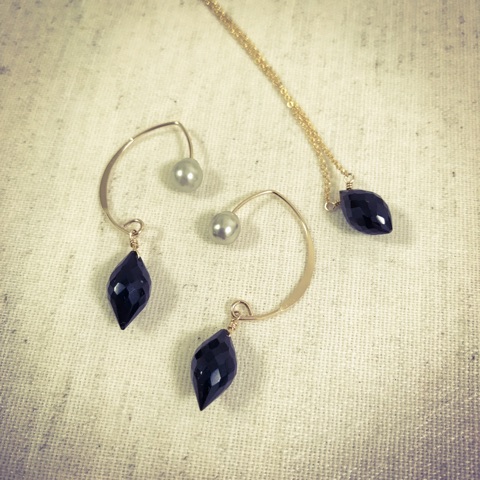 {5266AE2F-186B-4EC5-BC9B-DB7BB6744CB3}