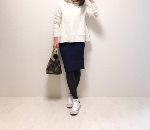 {F23F3301-47A2-4F64-9EC5-5733B80C66A4}