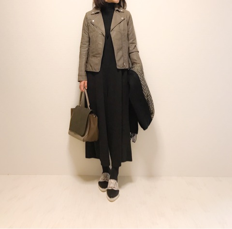 {A907CAAF-979F-4951-8B24-A1263852074A}