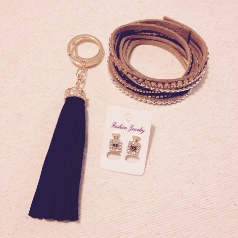 {BB7B6A72-30ED-4C7E-A67A-17BC78B399FA:01}