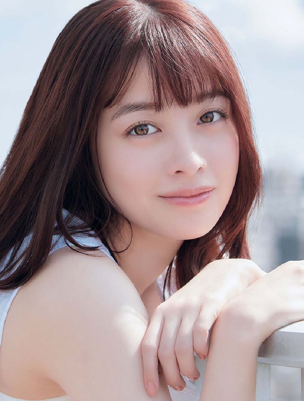橋本環奈 : 顔アップ特集 [綺麗な女優・アイドル・モデル、芸能人の顔アップ画像研究所（顔面アップ同好会～顔好きによる顔好きのための好きサイト）]