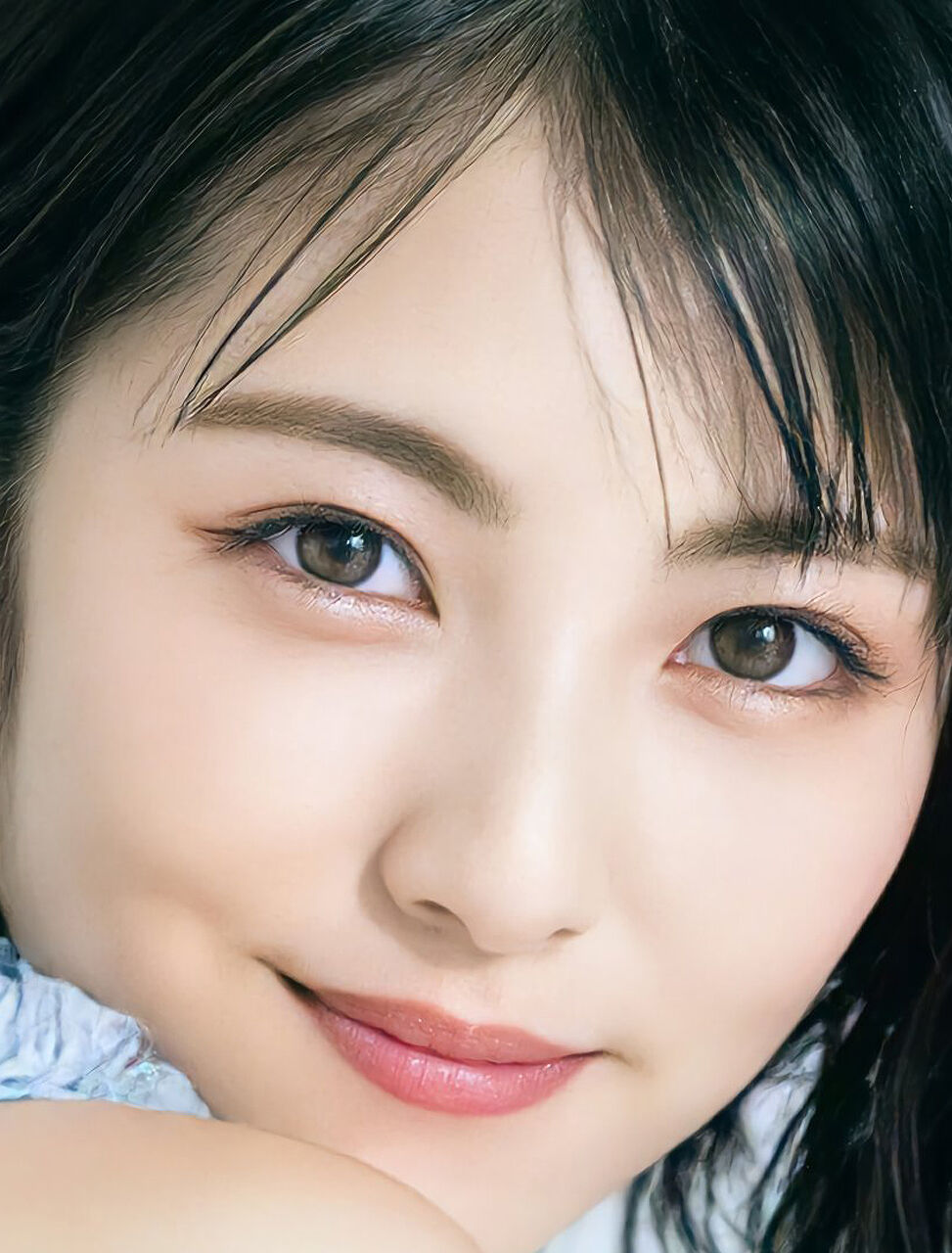 浜辺美波 顔アップ特集 綺麗な女優 アイドル モデル 芸能人の顔アップ画像研究所 顔面アップ同好会 顔好きによる顔好きのための好きサイト