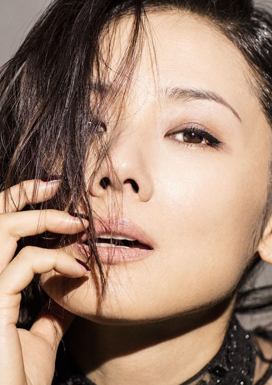 吉田羊 : 顔アップ特集 [綺麗な女優・アイドル・モデル、芸能人の顔アップ画像研究所（顔面アップ同好会～顔好きによる顔好きのための好きサイト）]