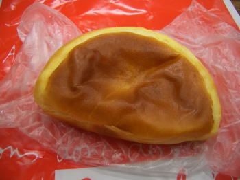 カスカードアスティ高蔵寺店のクリームパン