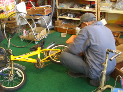 自転車のパンク修理