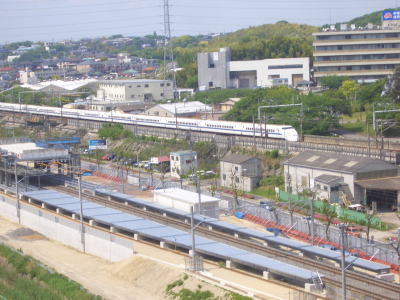JR東海道本線と東海道新幹線の線路