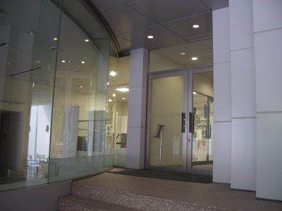 日経プラザ 本と情報コーナーの入口