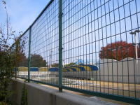 名城公園のプール