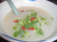 バーミヤン 春日井東店の湯葉・麦入りの白粥