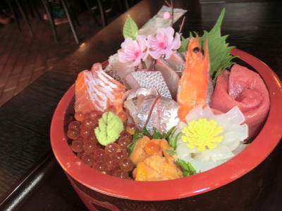 �����������餷