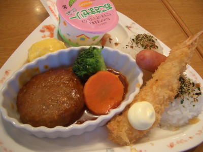 ココス 名東よもぎ台店のおこさまランチ