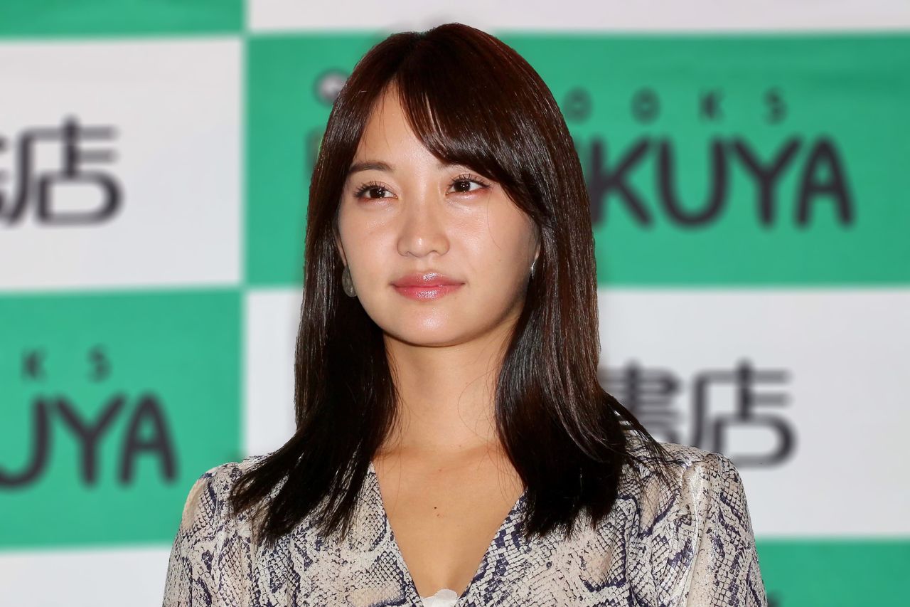 永尾まりや ショーツ姿にファン驚愕 紙パンツ それなんの素材 あいどるニュース