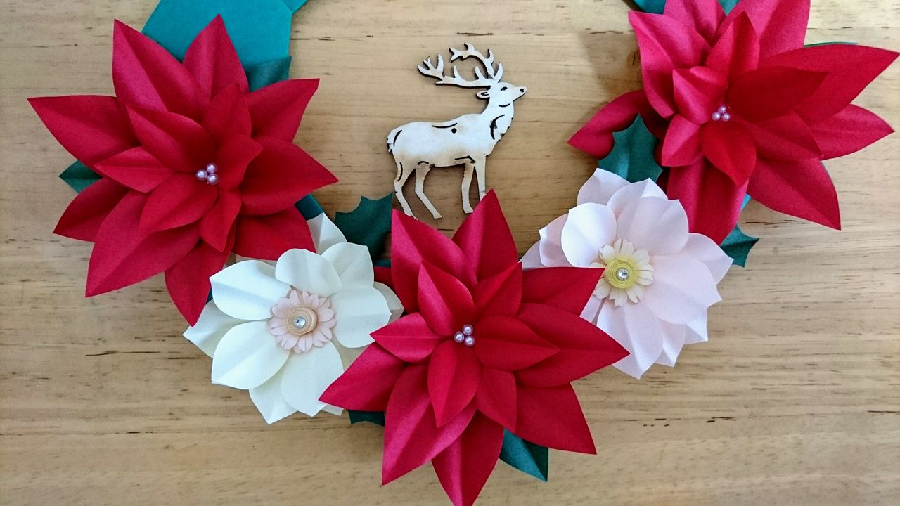 クリスマスリース ペーパーフラワーとおりがみ クリスマスリース ペーパーフラワーとおりがみ