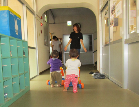 明石　保育園　０歳