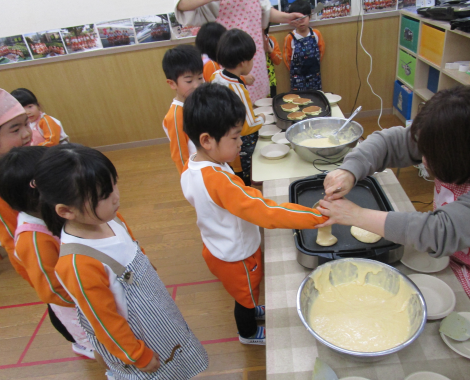 明石 保育園 料理