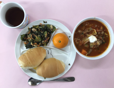 明石 保育園 給食
