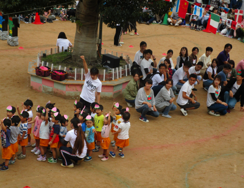明石 保育園 運動会2歳 (2)