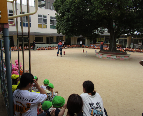 明石　保育園　園庭