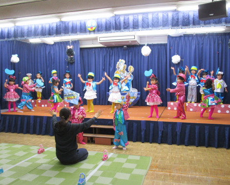 明石　保育園　ぺんぎん２