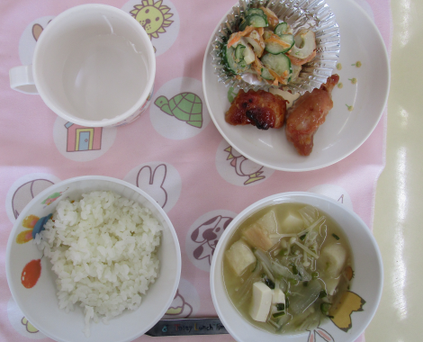 明石 保育園 給食