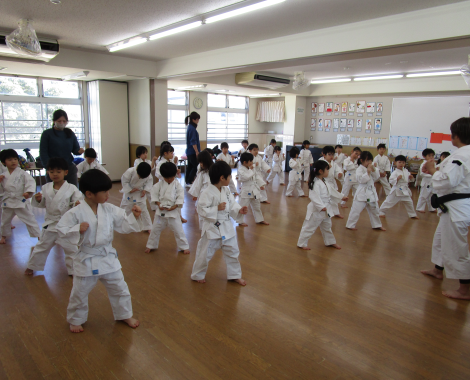 明石　保育園　きりん