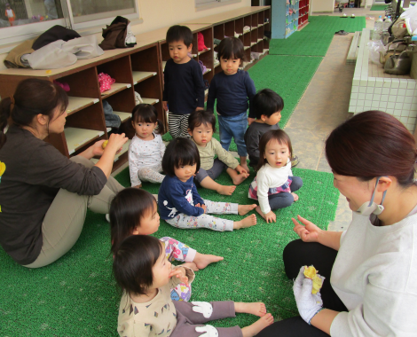 明石 こども園 1歳児