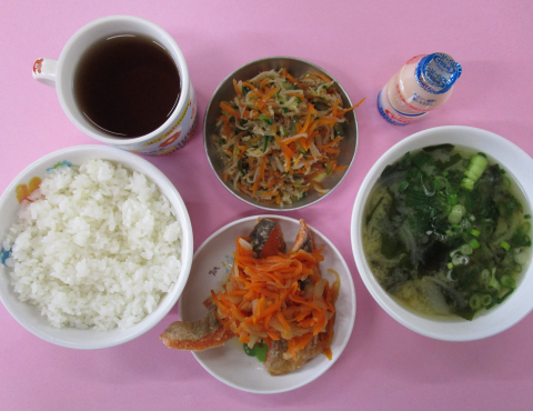 明石 保育園 給食