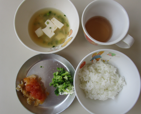 明石 保育園 給食