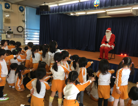 明石 保育園 サンタ2