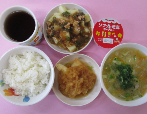 明石 保育園 給食