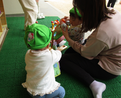 明石 保育園 0歳児