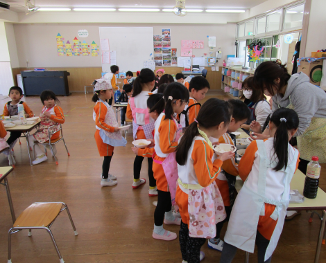 明石　こども園　クッキング