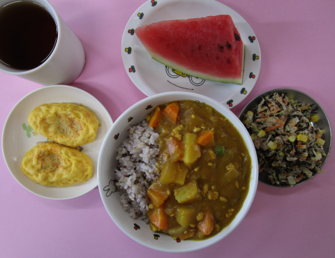 明石 保育園 給食