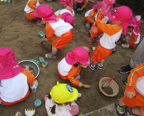 明石　保育園　２歳児