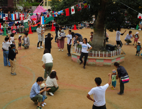 明石　保育園　運動会1歳児 (4)