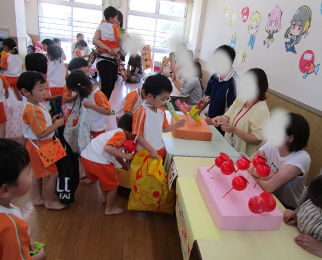 明石　こども園　保護者