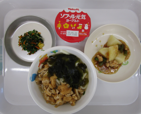 明石 保育園 給食