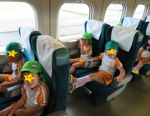 明石　保育園　新幹線３