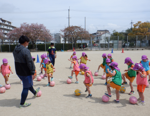 明石 保育園 サッカー