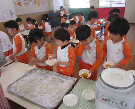 明石　保育園　食育