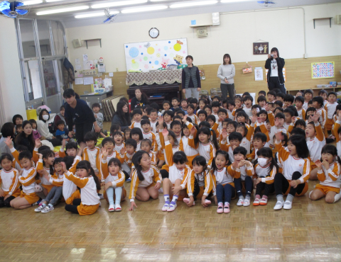 明石　保育園　誕生日会